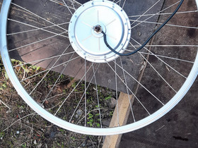 Sähkösarja 28" muunnossarja, Sähköpyörät, Polkupyörät ja pyöräily, Turku, Tori.fi Sähkösarja 28" muunnossarja, Sähköpyörät, Polkupyörät ja pyöräily, Turku, Tori.fi
