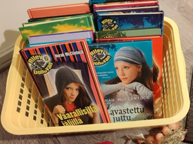 Girl it sarjan kirjoja, Kaunokirjallisuus, Kirjat ja lehdet, Kajaani, Tori.fi Girl it sarjan kirjoja, Kaunokirjallisuus, Kirjat ja lehdet, Kajaani, Tori.fi