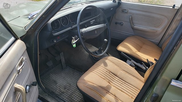 Datsun 160 10