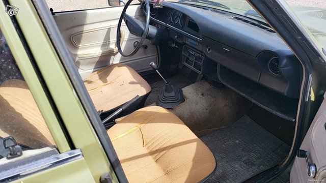 Datsun 160 13