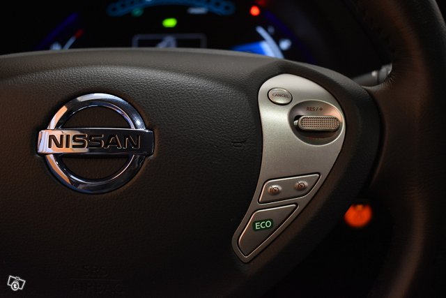 Nissan Leaf 18