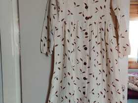 Kaiko wind button dress XS, Vaatteet ja kengät, Oulu, Tori.fi Kaiko wind button dress XS, Vaatteet ja kengät, Oulu, Tori.fi