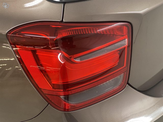 BMW 114 9