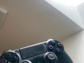 Ps4 500GB, Pelikonsolit ja pelaaminen, Viihde-elektroniikka, Kuopio, Tori.fi Ps4 500GB, Pelikonsolit ja pelaaminen, Viihde-elektroniikka, Kuopio, Tori.fi