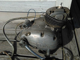 Komar, Mopojen varaosat ja tarvikkeet, Mototarvikkeet ja varaosat, Pori, Tori.fi Komar, Mopojen varaosat ja tarvikkeet, Mototarvikkeet ja varaosat, Pori, Tori.fi