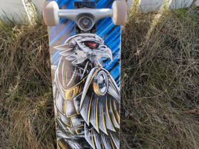 Tonyhawk signature series skeitrilauta, Rullaluistelu ja skeittaus, Urheilu ja ulkoilu, Siilinjärvi, Tori.fi Tonyhawk signature series skeitrilauta, Rullaluistelu ja skeittaus, Urheilu ja ulkoilu, Siilinjärvi, Tori.fi