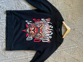 Marcelo Burlon, Vaatteet ja kengät, Kuopio, Tori.fi Marcelo Burlon, Vaatteet ja kengät, Kuopio, Tori.fi