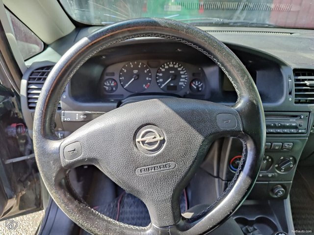 Opel Zafira 11