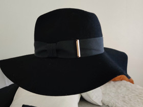 H&M hattu, Muut asusteet, Asusteet ja kellot, Lahti, Tori.fi H&M hattu, Muut asusteet, Asusteet ja kellot, Lahti, Tori.fi