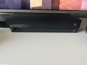 Xbox one x, Pelikonsolit ja pelaaminen, Viihde-elektroniikka, Tampere, Tori.fi Xbox one x, Pelikonsolit ja pelaaminen, Viihde-elektroniikka, Tampere, Tori.fi