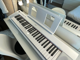 Yamaha NP-12 -digitaalipiano, Pianot, urut ja koskettimet, Musiikki ja soittimet, Pori, Tori.fi Yamaha NP-12 -digitaalipiano, Pianot, urut ja koskettimet, Musiikki ja soittimet, Pori, Tori.fi