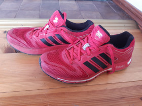 Adidas juoksukengät 41+, Vaatteet ja kengät, Sastamala, Tori.fi Adidas juoksukengät 41+, Vaatteet ja kengät, Sastamala, Tori.fi
