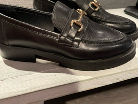 Paksupohjaiset loaferit Shoe Biz Copenhagen, 38, Vaatteet ja kengät, Rovaniemi, Tori.fi Paksupohjaiset loaferit Shoe Biz Copenhagen, 38, Vaatteet ja kengät, Rovaniemi, Tori.fi