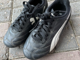 Puma nappulakengät koko 29, Jalkapallo, Urheilu ja ulkoilu, Hyvinkää, Tori.fi Puma nappulakengät koko 29, Jalkapallo, Urheilu ja ulkoilu, Hyvinkää, Tori.fi