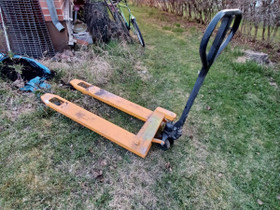 Pumppukärryt, Työkalut, tikkaat ja laitteet, Rakennustarvikkeet ja työkalut, Isokyrö, Tori.fi Pumppukärryt, Työkalut, tikkaat ja laitteet, Rakennustarvikkeet ja työkalut, Isokyrö, Tori.fi
