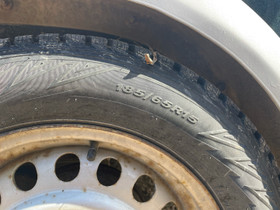 185/65 R15 nasta renkaat, Renkaat ja vanteet, Inari, Tori.fi 185/65 R15 nasta renkaat, Renkaat ja vanteet, Inari, Tori.fi