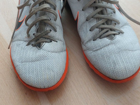 Mercurial nike turffit koko 38, Jalkapallo, Urheilu ja ulkoilu, Pori, Tori.fi Mercurial nike turffit koko 38, Jalkapallo, Urheilu ja ulkoilu, Pori, Tori.fi