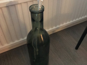 Maljakko ja koriste oksa, Sisustustavarat, Sisustus ja huonekalut, Vantaa, Tori.fi Maljakko ja koriste oksa, Sisustustavarat, Sisustus ja huonekalut, Vantaa, Tori.fi