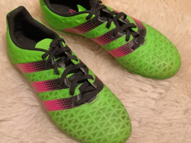 Adidas nappikset 36, Jalkapallo, Urheilu ja ulkoilu, Muhos, Tori.fi Adidas nappikset 36, Jalkapallo, Urheilu ja ulkoilu, Muhos, Tori.fi