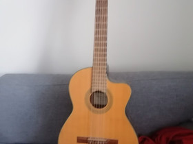 Puoliakustinen kitara, Kitarat, bassot ja vahvistimet, Musiikki ja soittimet, Kotka, Tori.fi Puoliakustinen kitara, Kitarat, bassot ja vahvistimet, Musiikki ja soittimet, Kotka, Tori.fi