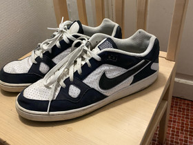 Nike kengät, Vaatteet ja kengät, Oulu, Tori.fi Nike kengät, Vaatteet ja kengät, Oulu, Tori.fi