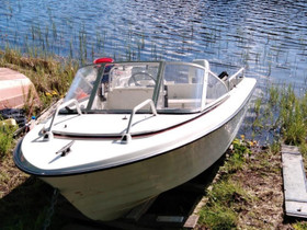 Lohi merkkinen pulpetti/tuulilasivene, Moottoriveneet, Veneet, Tampere, Tori.fi Lohi merkkinen pulpetti/tuulilasivene, Moottoriveneet, Veneet, Tampere, Tori.fi