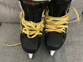 Bauer Vapor X3, Jääkiekko ja luistelu, Urheilu ja ulkoilu, Lappeenranta, Tori.fi Bauer Vapor X3, Jääkiekko ja luistelu, Urheilu ja ulkoilu, Lappeenranta, Tori.fi