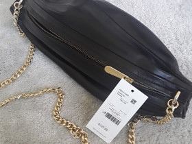 Marimekko Karla Chain olkalaukku, Laukut ja hatut, Asusteet ja kellot, Hämeenlinna, Tori.fi Marimekko Karla Chain olkalaukku, Laukut ja hatut, Asusteet ja kellot, Hämeenlinna, Tori.fi