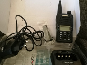 VHF-työpuhelin FDC, FD-288, Puhelimet, Puhelimet ja tarvikkeet, Jokioinen, Tori.fi VHF-työpuhelin FDC, FD-288, Puhelimet, Puhelimet ja tarvikkeet, Jokioinen, Tori.fi