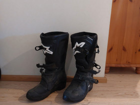 Alpinestars crossipyörä kengät koko 43, Ajoasut, kengät ja kypärät, Mototarvikkeet ja varaosat, Seinäjoki, Tori.fi Alpinestars crossipyörä kengät koko 43, Ajoasut, kengät ja kypärät, Mototarvikkeet ja varaosat, Seinäjoki, Tori.fi