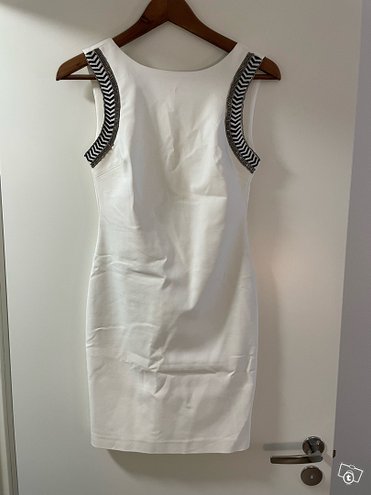 Zara valkoinen mekko S