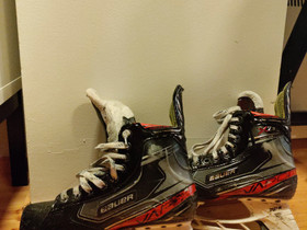 Bauer Vapor luistimet, Jääkiekko ja luistelu, Urheilu ja ulkoilu, Kaarina, Tori.fi Bauer Vapor luistimet, Jääkiekko ja luistelu, Urheilu ja ulkoilu, Kaarina, Tori.fi