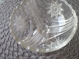 Riihimäen sokerikko/tarjoilukulho, Antiikki ja taide, Sisustus ja huonekalut, Pori, Tori.fi Riihimäen sokerikko/tarjoilukulho, Antiikki ja taide, Sisustus ja huonekalut, Pori, Tori.fi