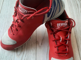 Karhu Vertigo pesäpallopiikkarit k UK 4 (37), Pallopelit, Urheilu ja ulkoilu, Espoo, Tori.fi Karhu Vertigo pesäpallopiikkarit k UK 4 (37), Pallopelit, Urheilu ja ulkoilu, Espoo, Tori.fi