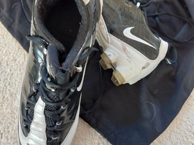 Nike futiskengät, Jalkapallo, Urheilu ja ulkoilu, Lappeenranta, Tori.fi Nike futiskengät, Jalkapallo, Urheilu ja ulkoilu, Lappeenranta, Tori.fi