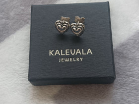 Kalevala Talon Sydän-korvakorut, Kellot ja korut, Asusteet ja kellot, Joensuu, Tori.fi Kalevala Talon Sydän-korvakorut, Kellot ja korut, Asusteet ja kellot, Joensuu, Tori.fi