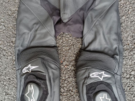 Alpinestars nahkaiset ajohousut, Ajoasut, kengät ja kypärät, Mototarvikkeet ja varaosat, Oulu, Tori.fi Alpinestars nahkaiset ajohousut, Ajoasut, kengät ja kypärät, Mototarvikkeet ja varaosat, Oulu, Tori.fi