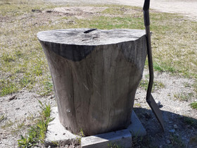 Massiivinen tyvitukki taso, Ruukut, kivet ja koristeet, Piha ja puutarha, Ilomantsi, Tori.fi Massiivinen tyvitukki taso, Ruukut, kivet ja koristeet, Piha ja puutarha, Ilomantsi, Tori.fi