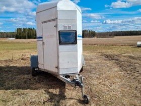 Hevoskoppi kahdelle, Trailerit ja kuljetus, Hevoset ja hevosurheilu, Veteli, Tori.fi Hevoskoppi kahdelle, Trailerit ja kuljetus, Hevoset ja hevosurheilu, Veteli, Tori.fi