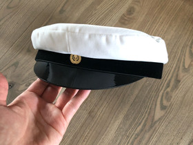 Ylioppilaslakki Fredrikson koko 56, Laukut ja hatut, Asusteet ja kellot, Tampere, Tori.fi Ylioppilaslakki Fredrikson koko 56, Laukut ja hatut, Asusteet ja kellot, Tampere, Tori.fi