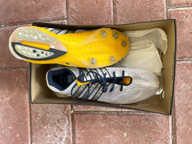 Adidas piikkarit, Juoksu ja lenkkeily, Urheilu ja ulkoilu, Kuopio, Tori.fi Adidas piikkarit, Juoksu ja lenkkeily, Urheilu ja ulkoilu, Kuopio, Tori.fi