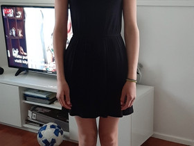 Musta trikoomekko 146 cm, Lastenvaatteet ja kengät, Outokumpu, Tori.fi Musta trikoomekko 146 cm, Lastenvaatteet ja kengät, Outokumpu, Tori.fi