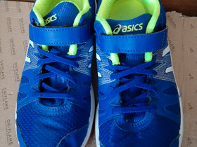 Asics sisäliikuntakengät 35, Pallopelit, Urheilu ja ulkoilu, Pielavesi, Tori.fi Asics sisäliikuntakengät 35, Pallopelit, Urheilu ja ulkoilu, Pielavesi, Tori.fi