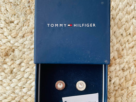 Tommy Hilfiger korvakorut, Kellot ja korut, Asusteet ja kellot, Joensuu, Tori.fi Tommy Hilfiger korvakorut, Kellot ja korut, Asusteet ja kellot, Joensuu, Tori.fi