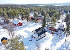5H, Arbetsstugevägen 13, Muodoslompolo, Muodoslomp, Ulkomaan asunnot, Helsinki, Tori.fi 5H, Arbetsstugevägen 13, Muodoslompolo, Muodoslomp, Ulkomaan asunnot, Helsinki, Tori.fi