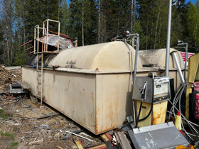 Säiliö vaihtolavajuoksuilla mittareineen, Muut koneet ja tarvikkeet, Työkoneet ja kalusto, Varkaus, Tori.fi Säiliö vaihtolavajuoksuilla mittareineen, Muut koneet ja tarvikkeet, Työkoneet ja kalusto, Varkaus, Tori.fi