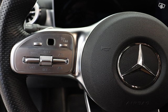 Mercedes-Benz CLA 21