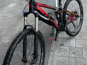 Cube Stereo Carbon Race 120/140 täysjousto, Maastopyörät, Polkupyörät ja pyöräily, Nurmijärvi, Tori.fi Cube Stereo Carbon Race 120/140 täysjousto, Maastopyörät, Polkupyörät ja pyöräily, Nurmijärvi, Tori.fi
