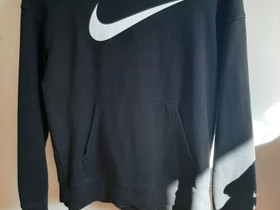 Nike huppari, Vaatteet ja kengät, Oulu, Tori.fi Nike huppari, Vaatteet ja kengät, Oulu, Tori.fi