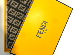 FENDI huivi, Vaatteet ja kengät, Tampere, Tori.fi FENDI huivi, Vaatteet ja kengät, Tampere, Tori.fi